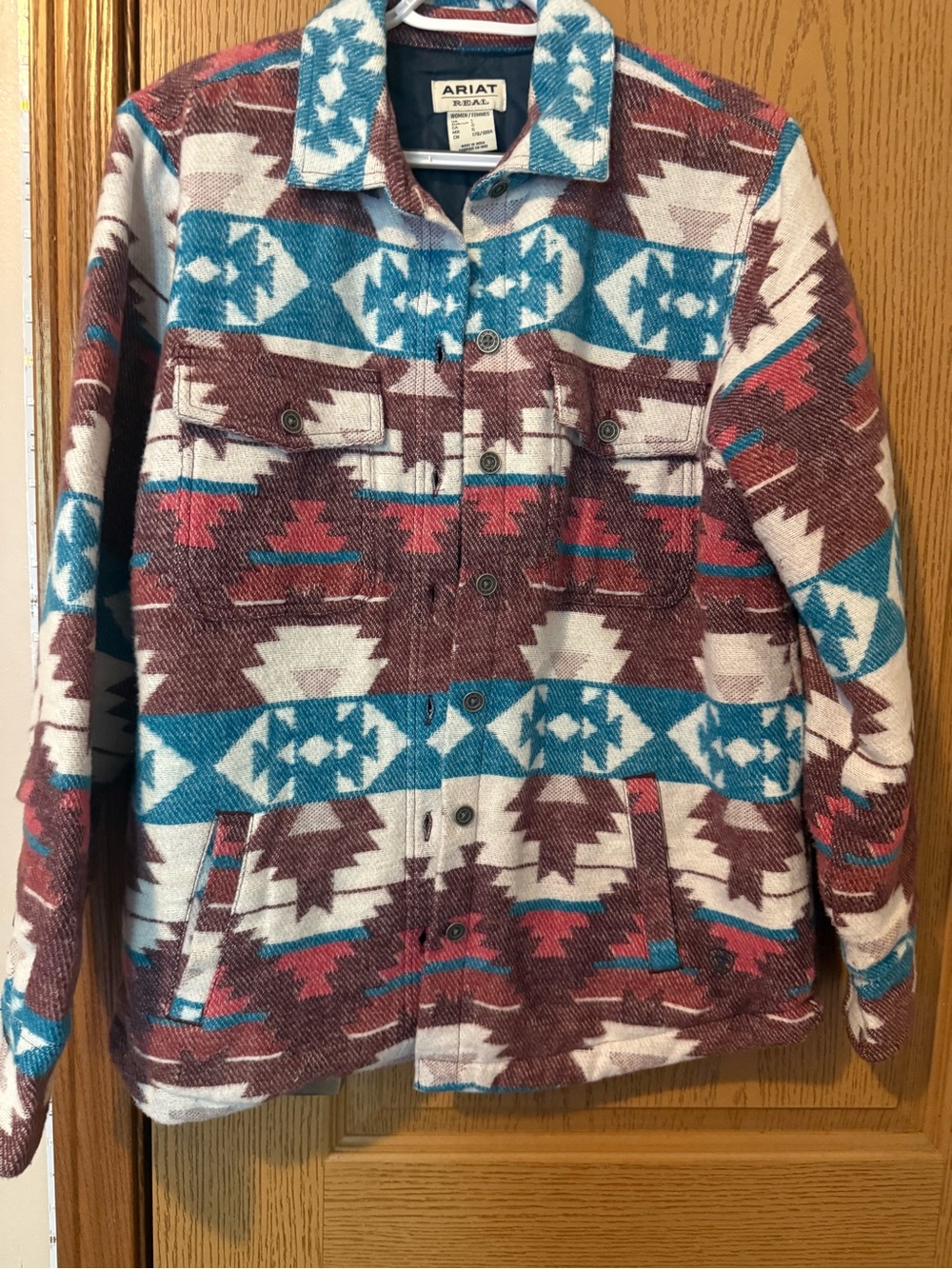 New! ARIAT coat size L